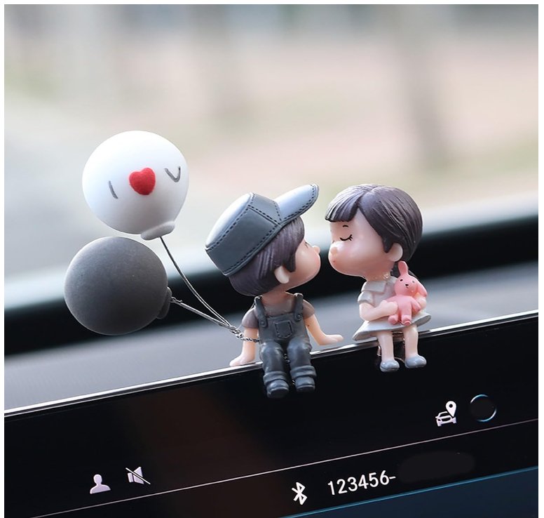 Wolpin Plastic Car Decor Car Dashboard Accessories Cute Love Couple